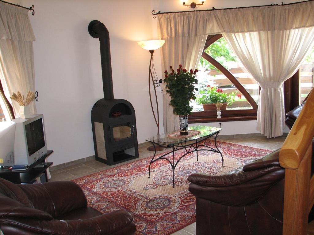 Hajdu Apartman 1. Hajduszoboszlo Bagian luar foto