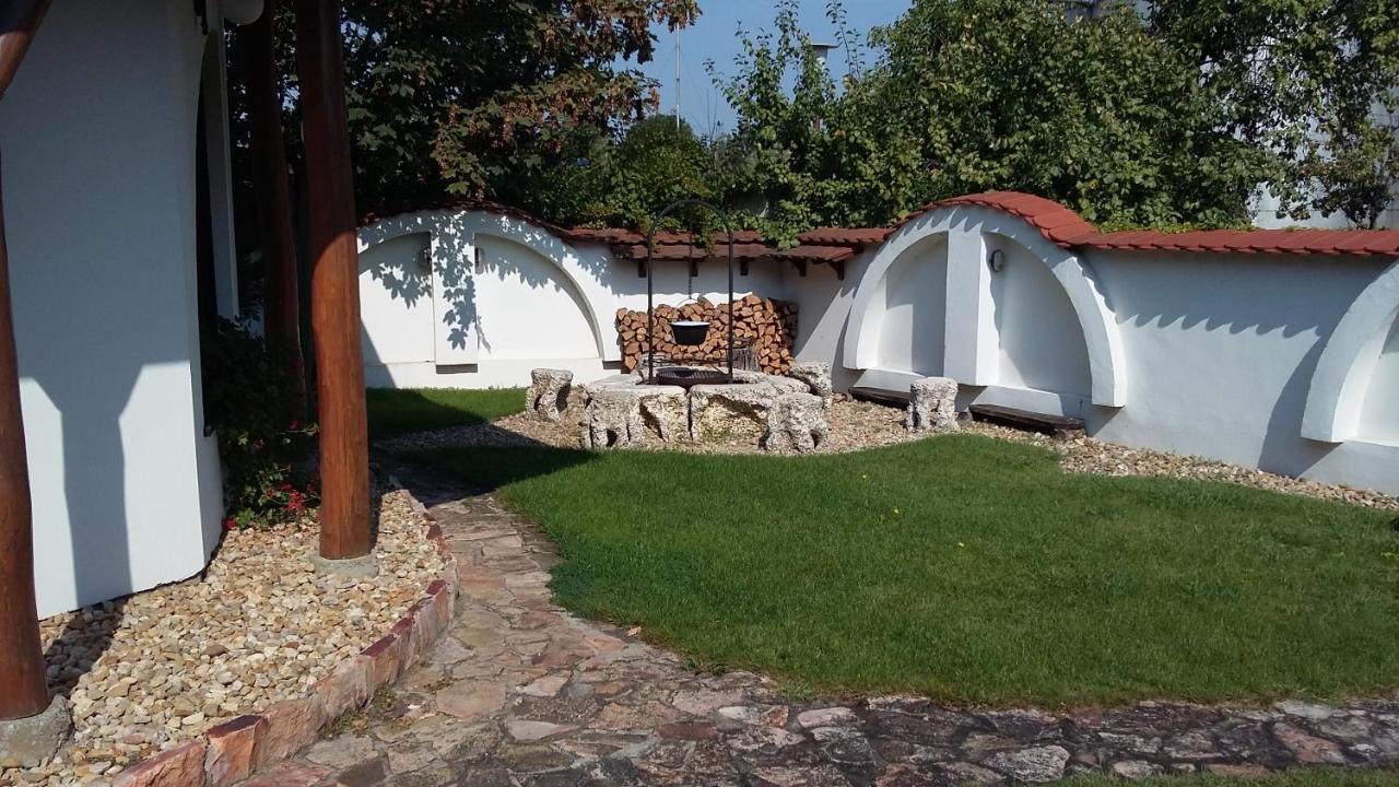 Hajdu Apartman 1. Hajduszoboszlo Bagian luar foto